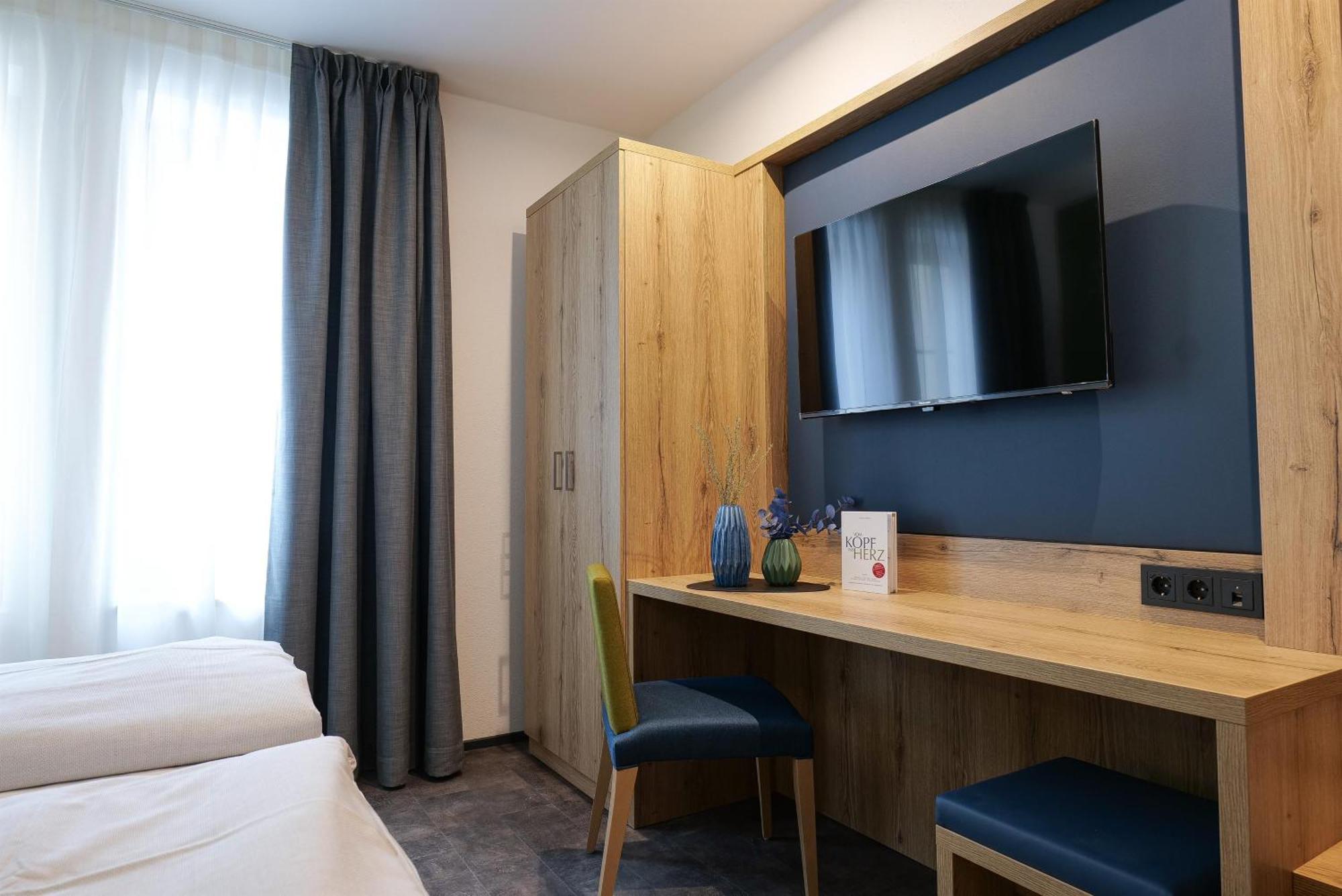 Reos Hotel Isny อิสนี อิม อัลล์กอย ภายนอก รูปภาพ