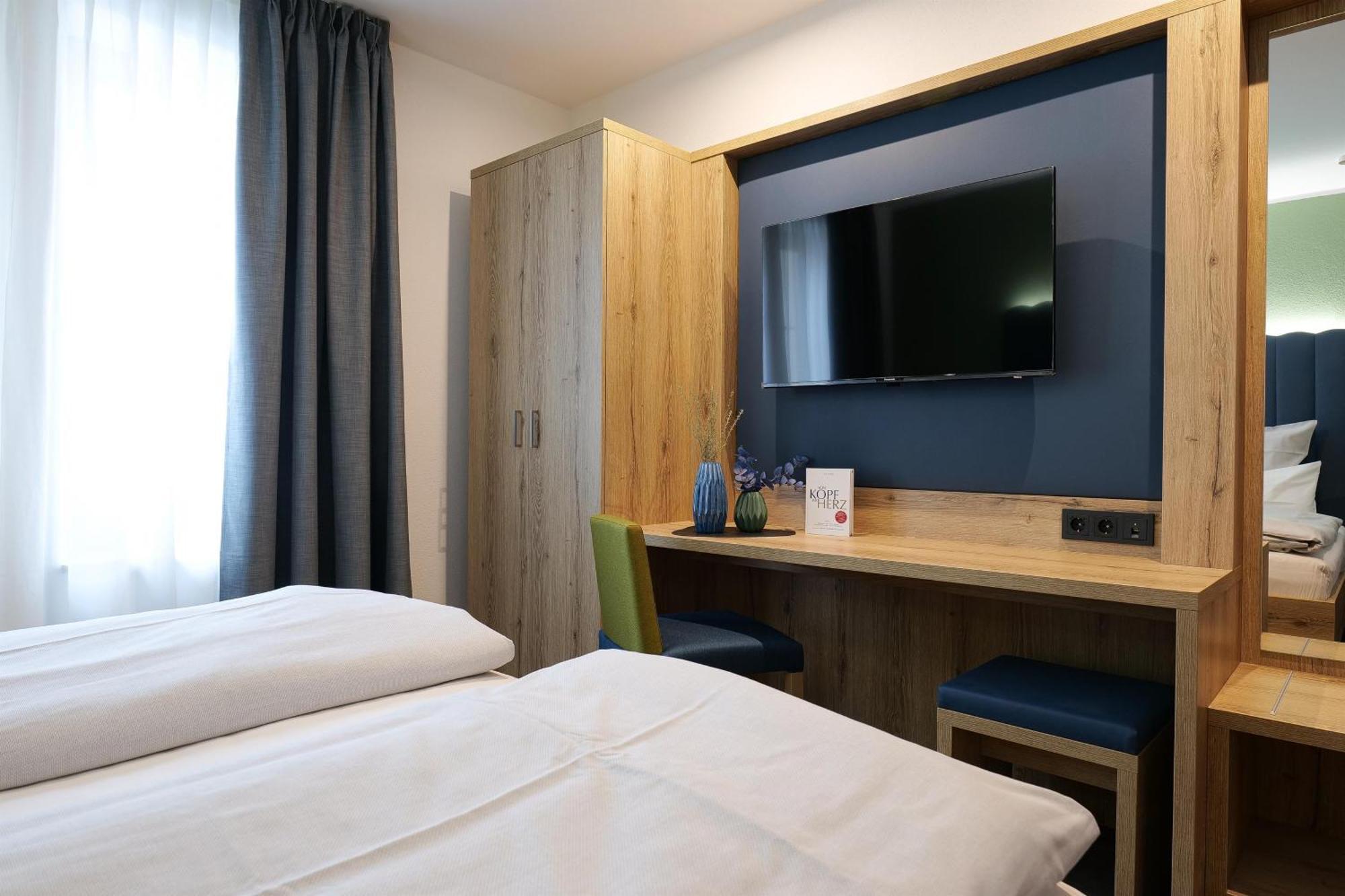 Reos Hotel Isny อิสนี อิม อัลล์กอย ภายนอก รูปภาพ